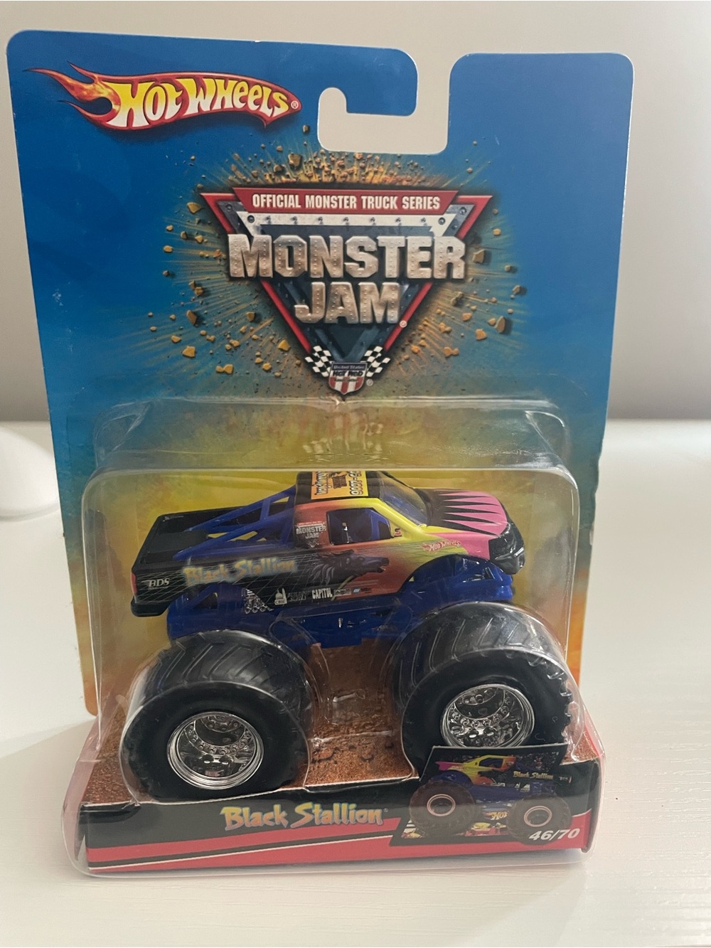 Hot wheels monster jam black stallion truck
